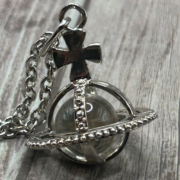VIVIENNE WESTWOOD *AS IS, NEEDS FIXING!* Orb Rhinestone Silver Pendant Necklace - Picture 7 of 16